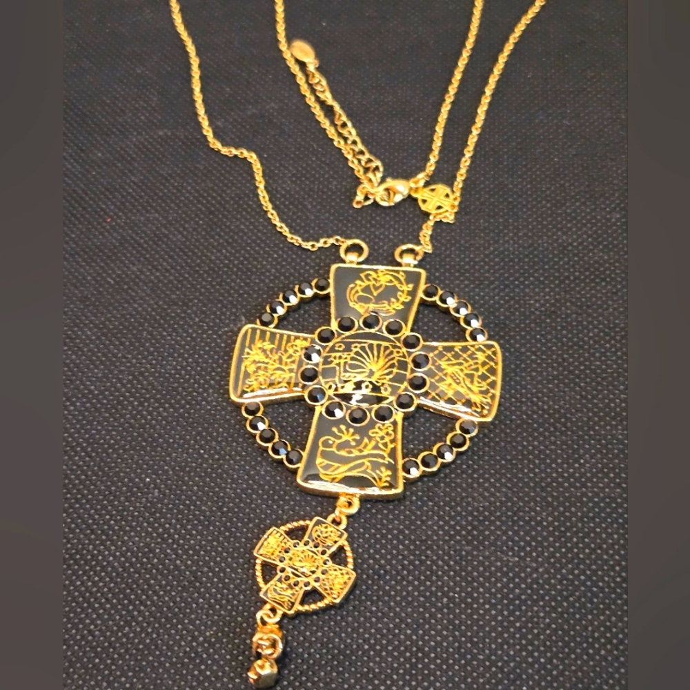 PILGRIM CROSS NECKLACE